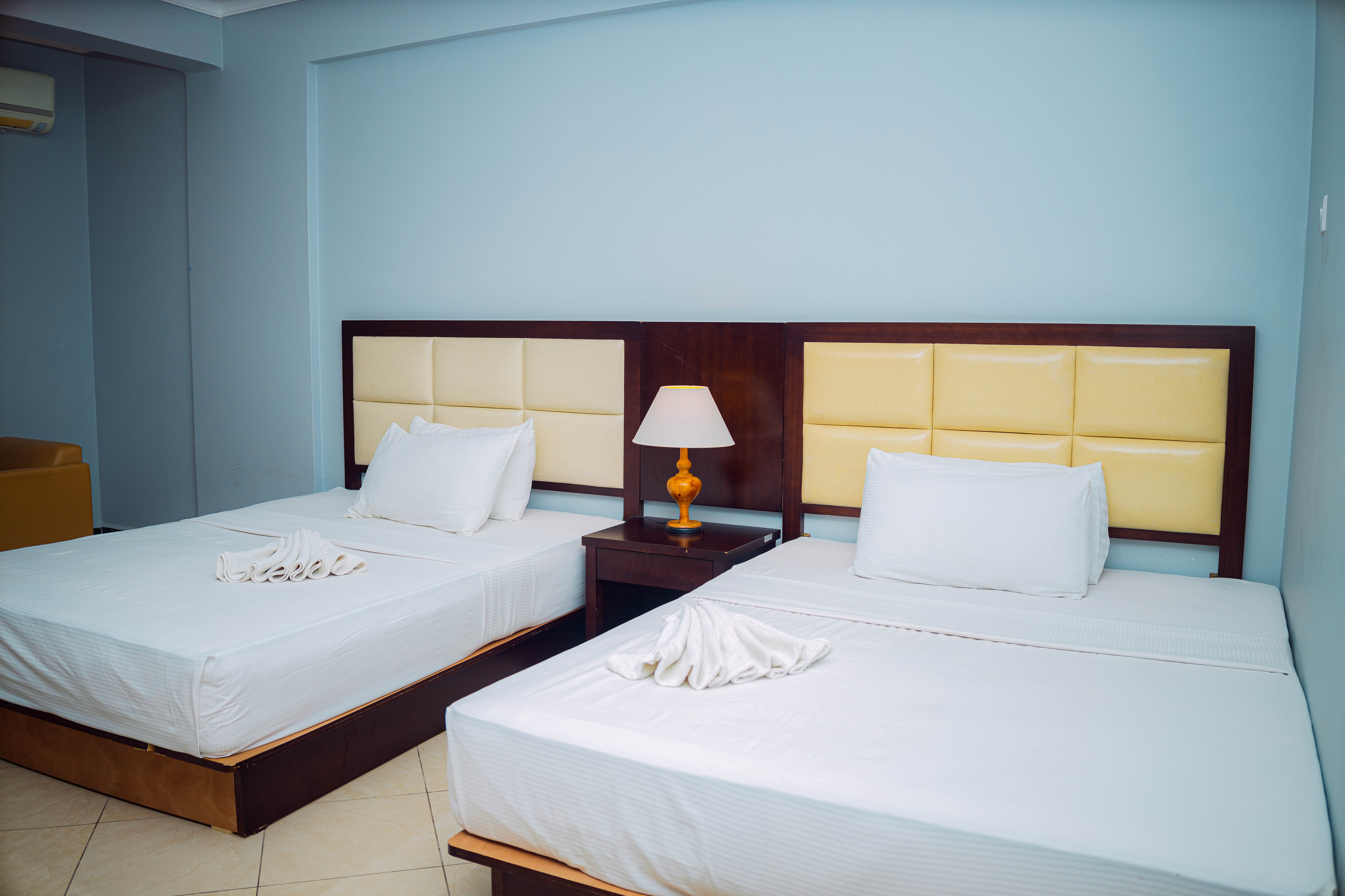 Room 4